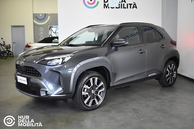 TOYOTA Yaris Cross 1.5 Hybrid 130 CV 5p. E-CVT AWD-i Lounge